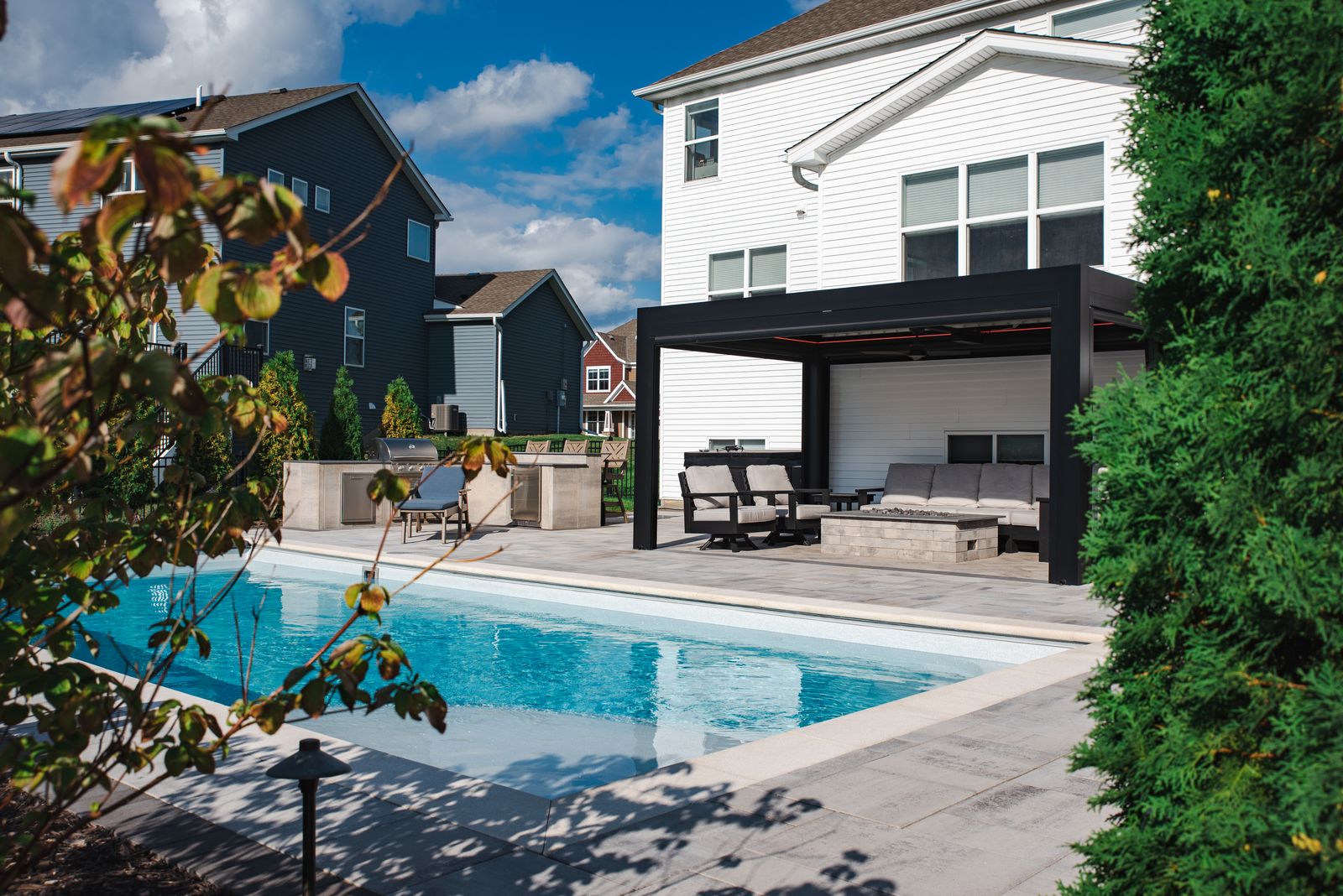 Woodbury Poolside - photo 5, Schifsky Companies in Woodbury, MN
